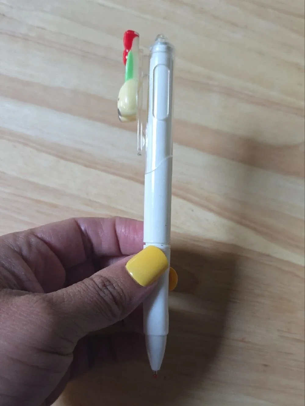 Plant-Themed Retractable Ballpoint Pen, Quick-Drying Floral Pens with Black Ink